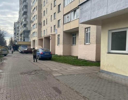 Стрит Ритейл г. Минск, Казинца 10